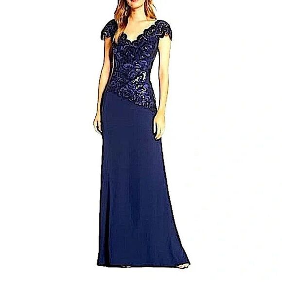 Tadashi Shoji Alvaro Sequin Embroidered Floral Lace Crepe Evening Gown Size 8 - Picture 3 of 10